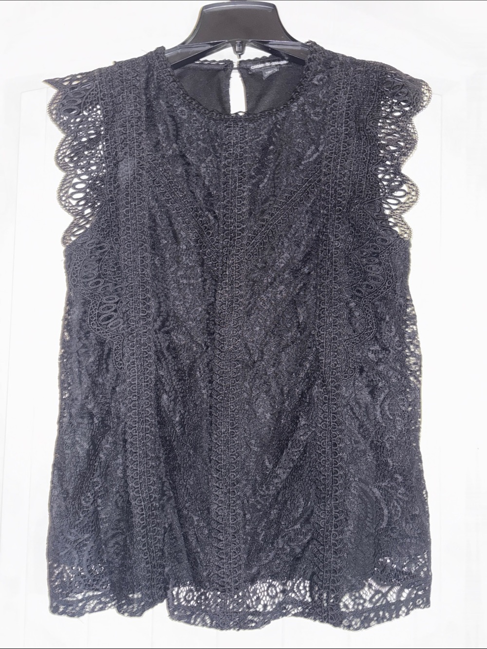 Cable & Gauge Black Lace Sleeveless Camisole